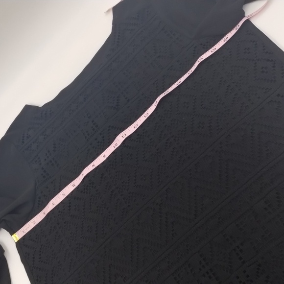 Banana Republic Women's size medium black long sleeve blouse lace over front - Picture 7 of 10